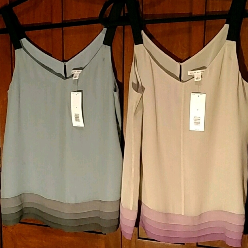 Banana Republic Camisole Featured Listings Size M - Picture 3 of 5